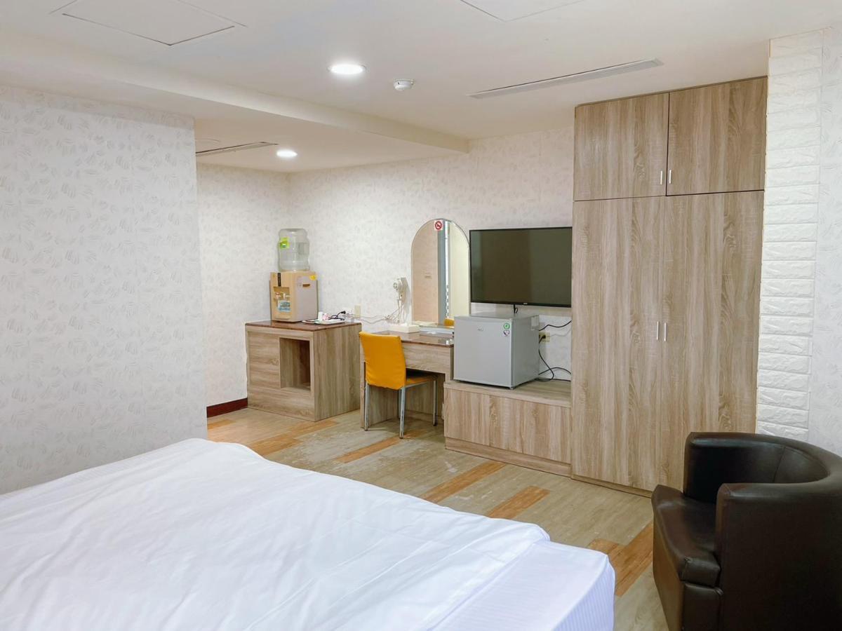 A22 Wei Lu Hotel 薇旅 Zhongli Exterior foto