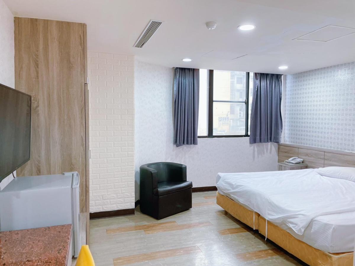 A22 Wei Lu Hotel 薇旅 Zhongli Exterior foto